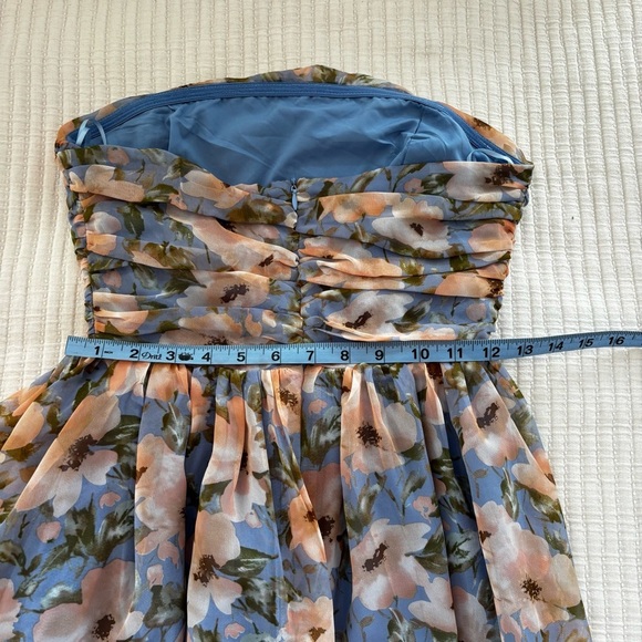 Fashion Nova Sophia Chiffon Pastel Floral Strapless Maxi Dress Blue Size Small - Picture 11 of 13